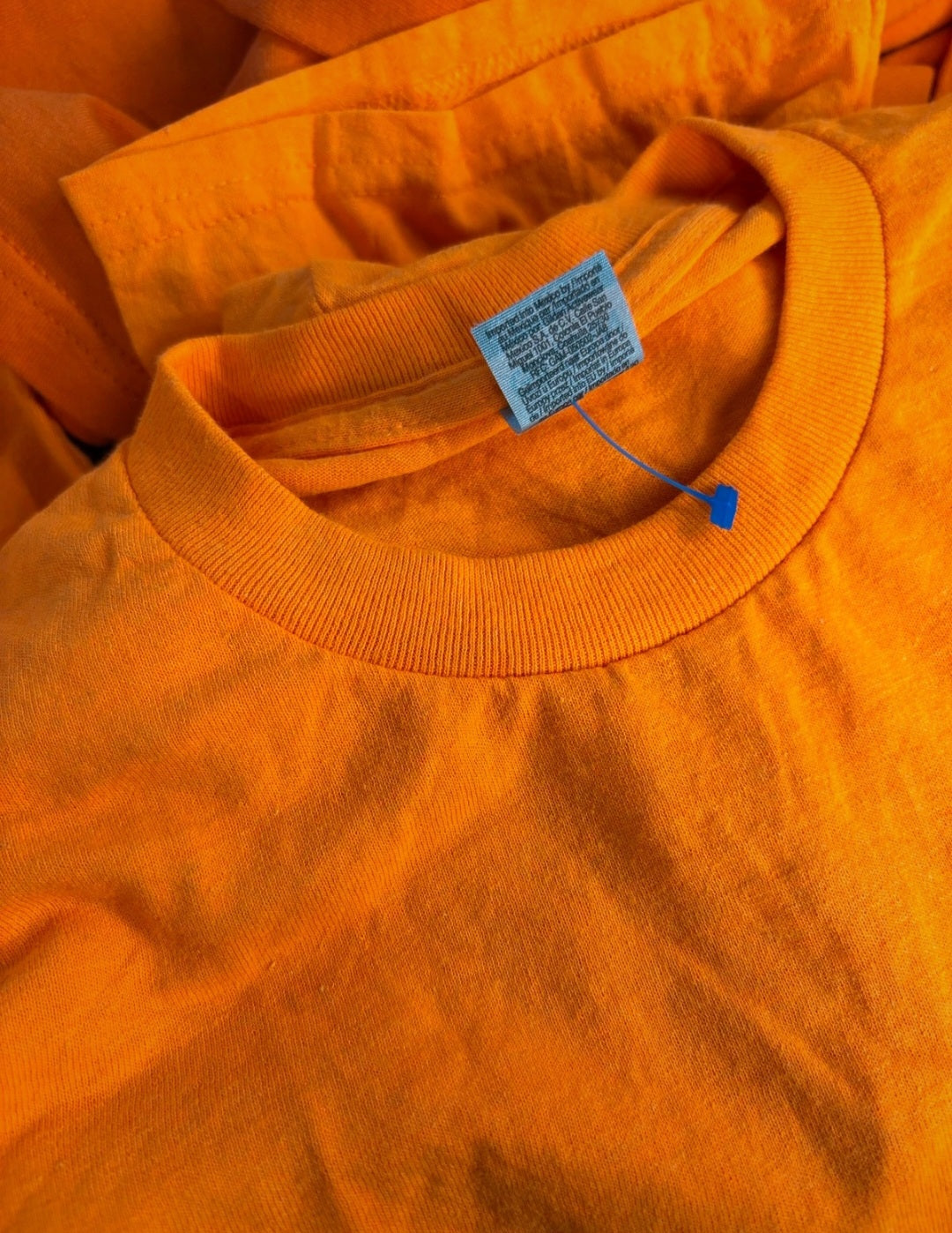 Produits finis - Lots de t-shirts orange