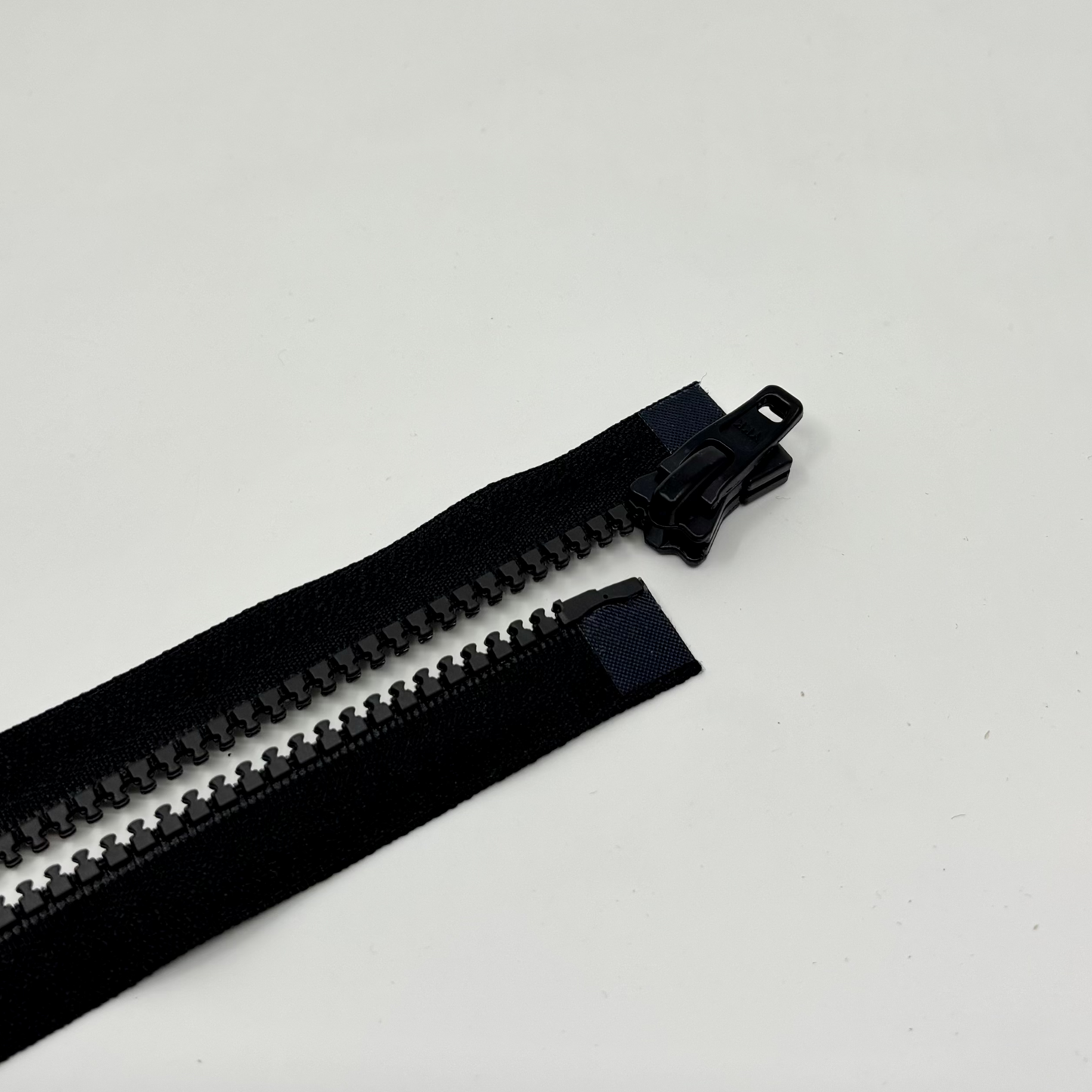 Zip Injecté - Séparable (55 cm)