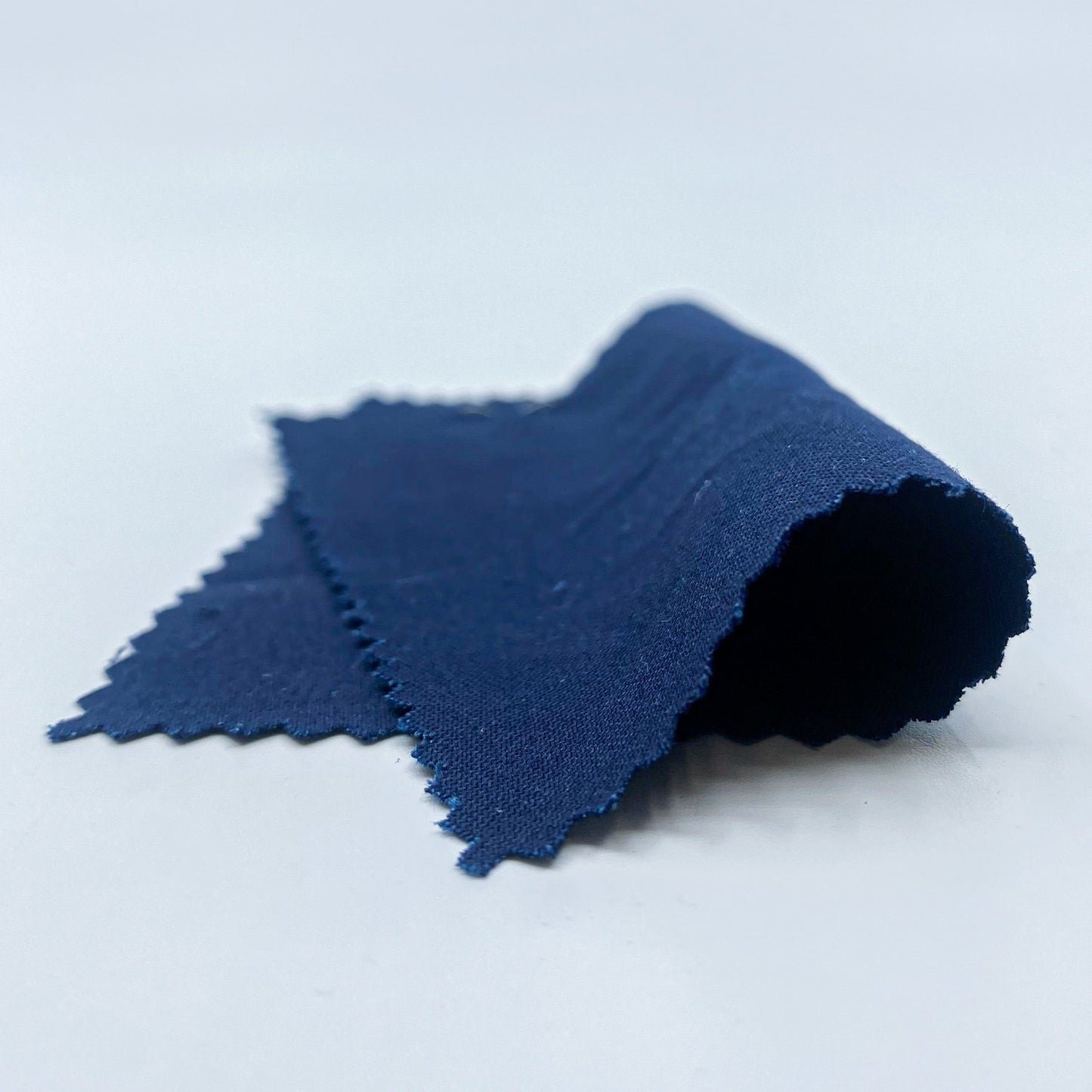 Tissu - Sergé coton polyester bleu marine