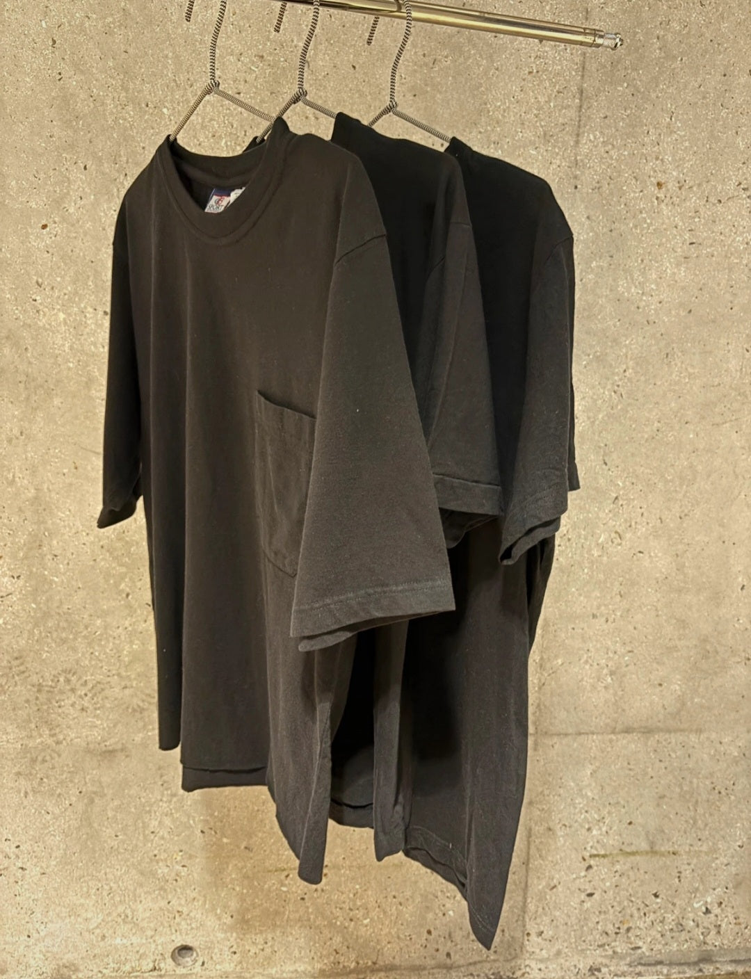 Produits finis - Lots de t-shirts noir