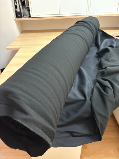 Crêpe de viscose thermocollée