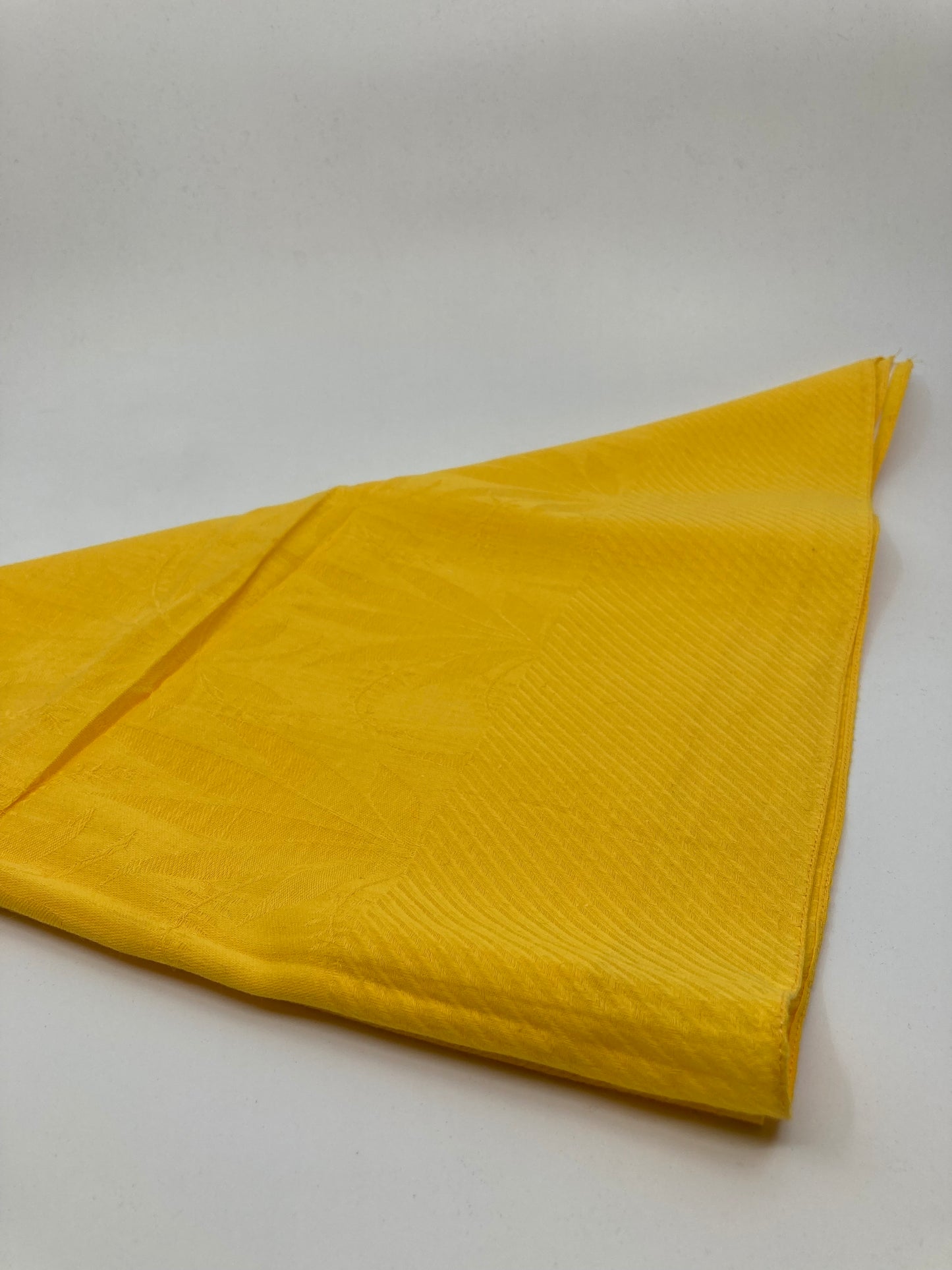 Foulard jaune