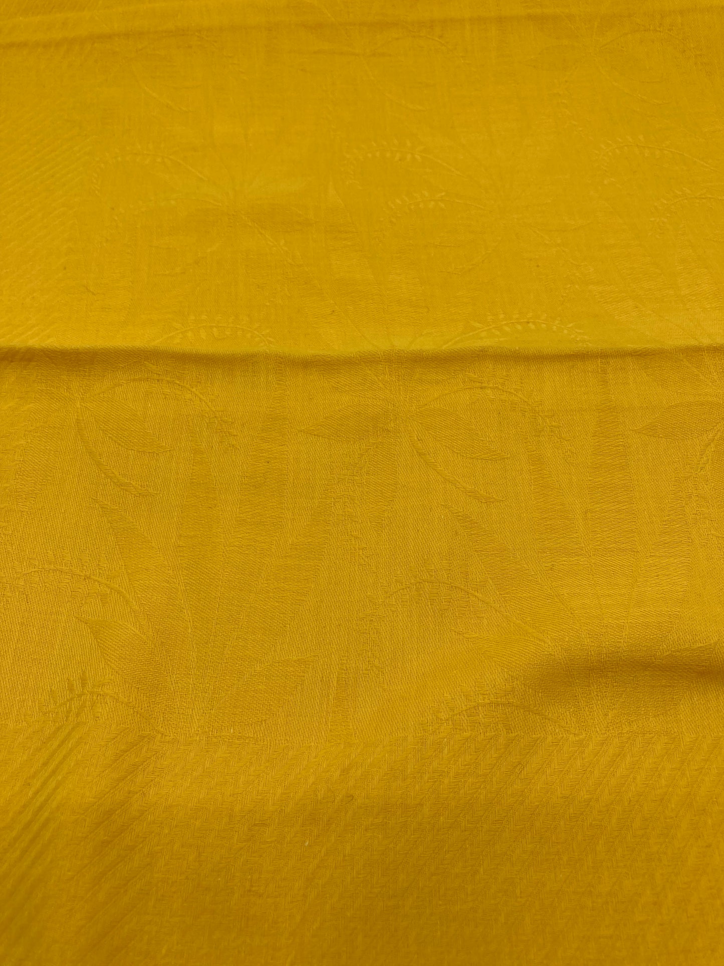 Foulard jaune