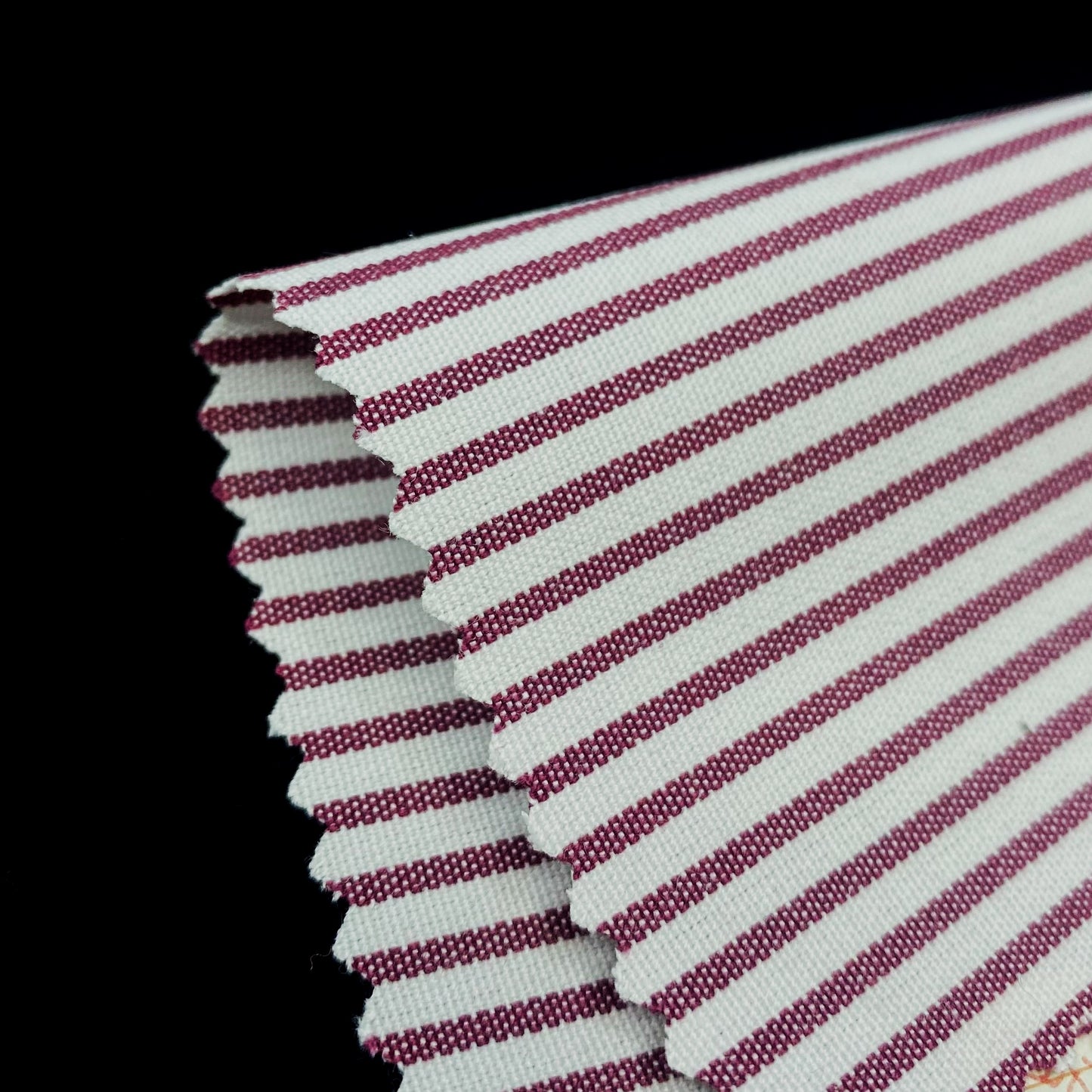 Tissu - Popeline coton polyester bordeaux blanc